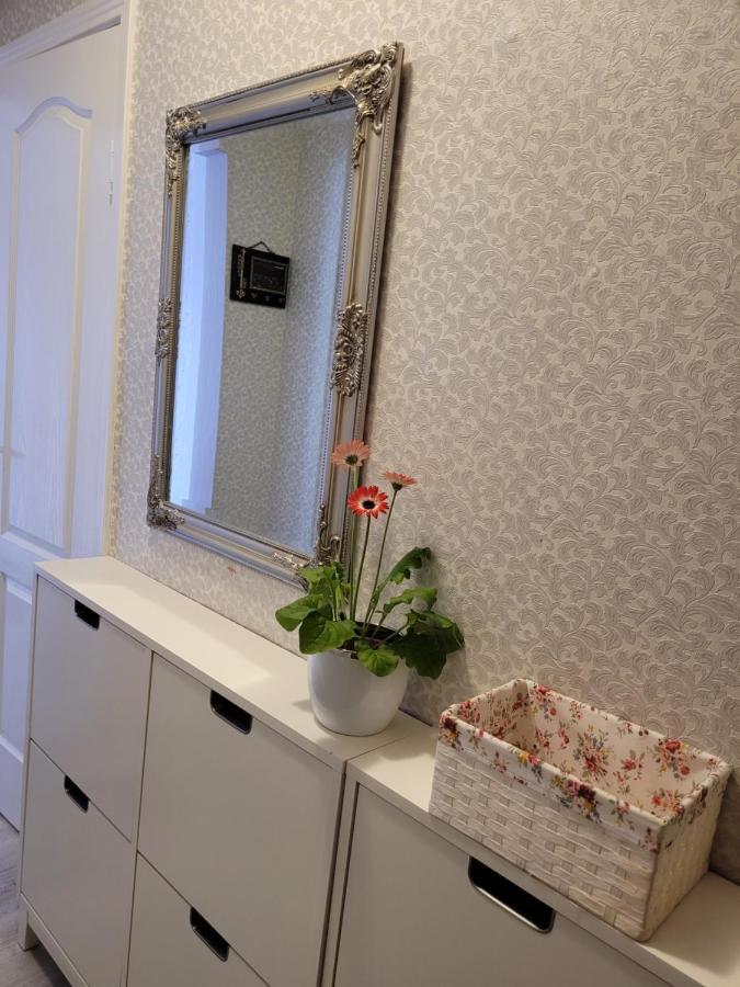 City Apartment 叶尔加瓦 外观 照片